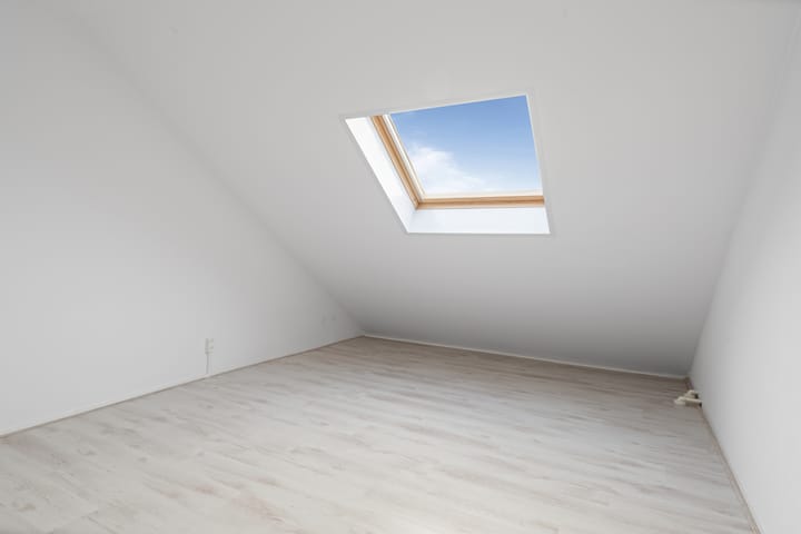 Foto 35 van Limburgstraat 2