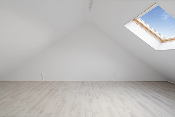 Foto 34 van Limburgstraat 2