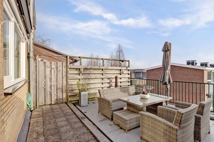 Foto 8 van Van Staverenstraat 20-A