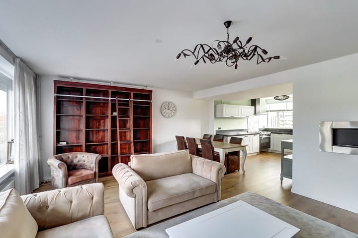 Foto 12 van Van Staverenstraat 20-A