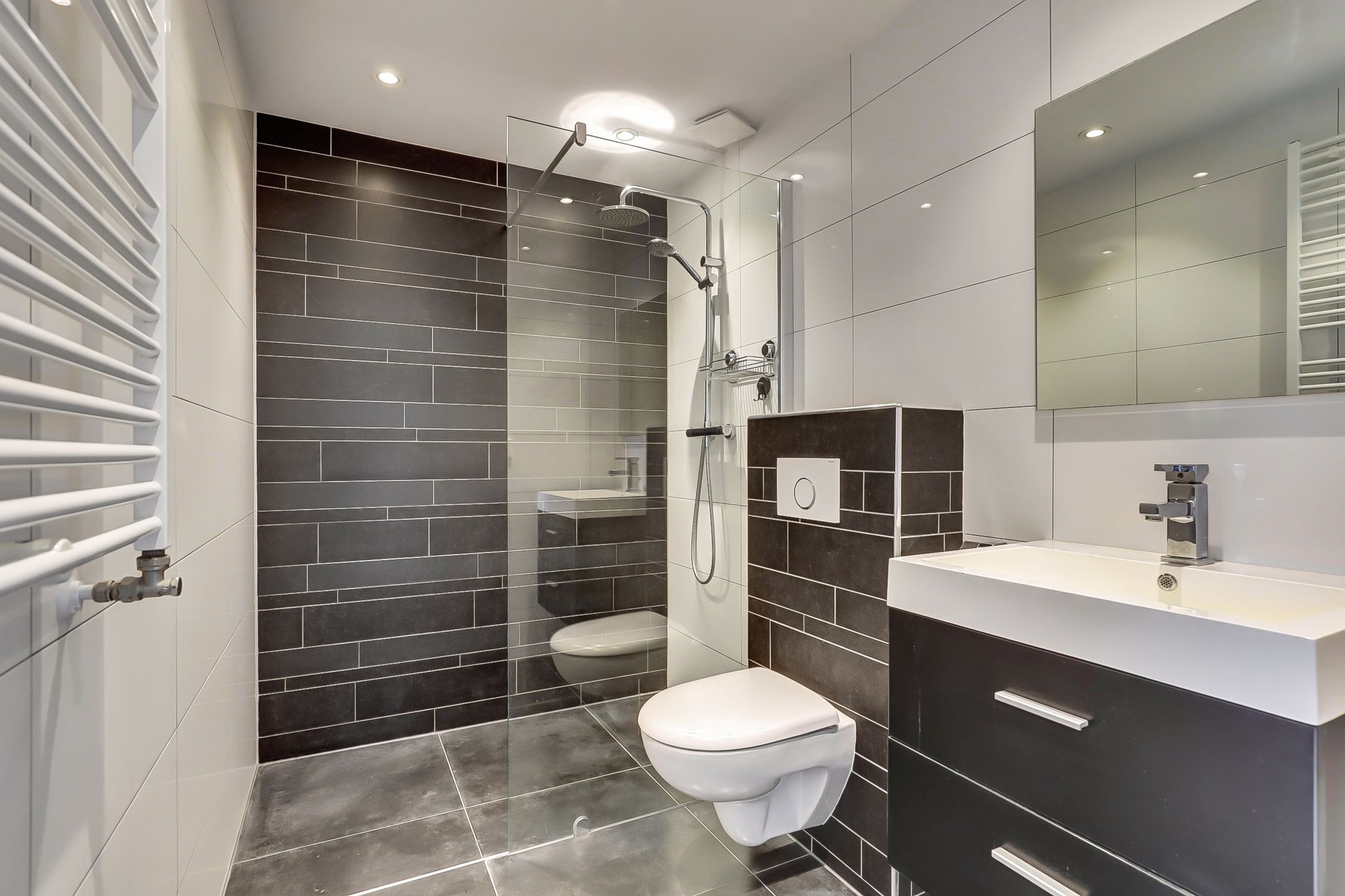 Foto 30 van Van Staverenstraat 20-A