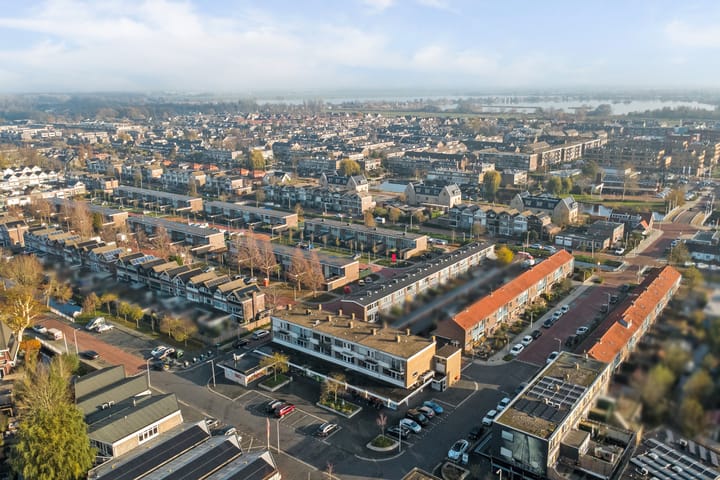 Foto 43 van Van Staverenstraat 20-A