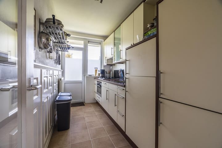 Foto 15 van Iepenlaan 1