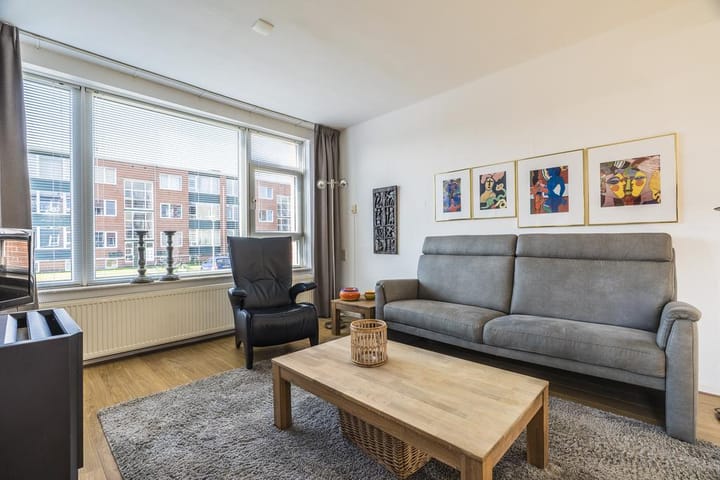 Foto 23 van Iepenlaan 1