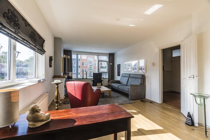 Foto 26 van Iepenlaan 1