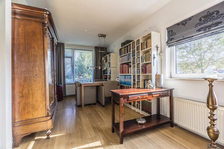 Foto 27 van Iepenlaan 1