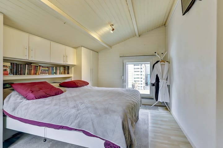 Foto 18 van Frans Erensstraat 14