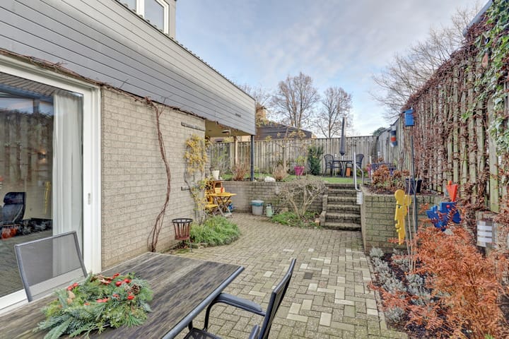 Foto 28 van Frans Erensstraat 14