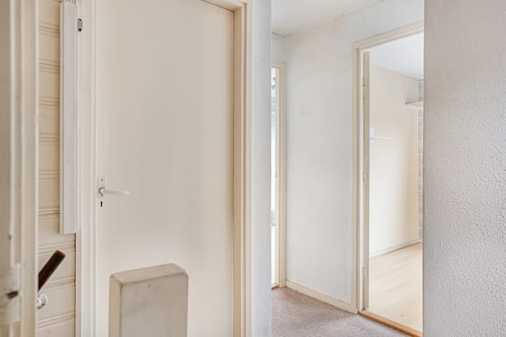 Photo 20 of Irisstraat 15