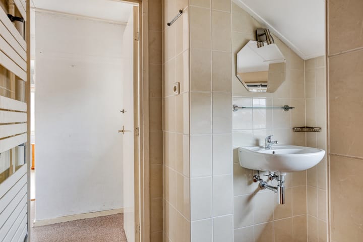 Photo 23 of Irisstraat 15