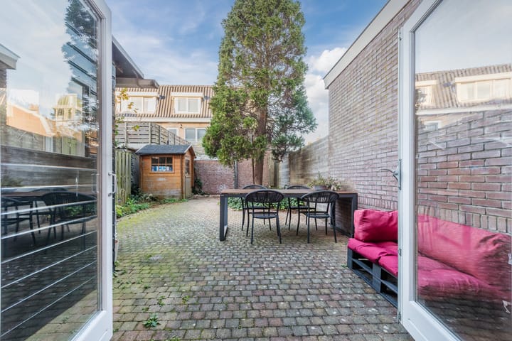 Foto 17 van Waldeck Pyrmontstraat 4-ZW