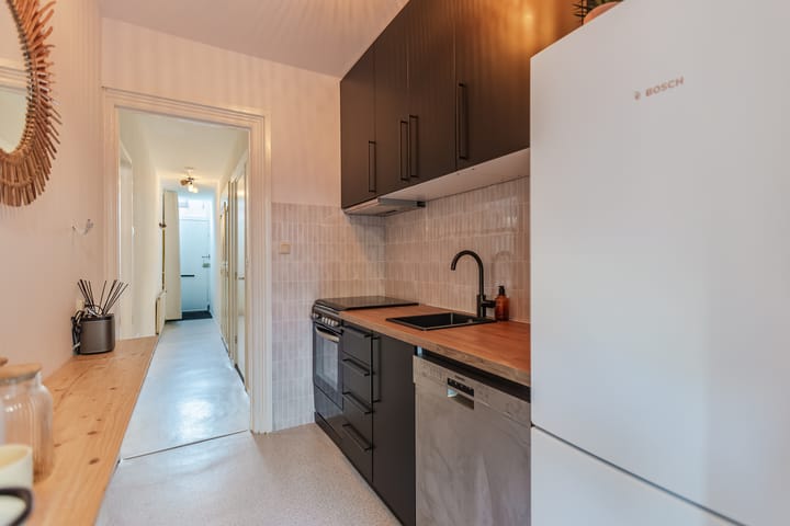 Foto 23 van Waldeck Pyrmontstraat 4-ZW