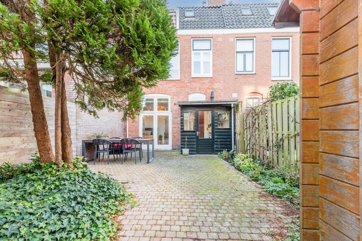 Foto 4 van Waldeck Pyrmontstraat 4-ZW