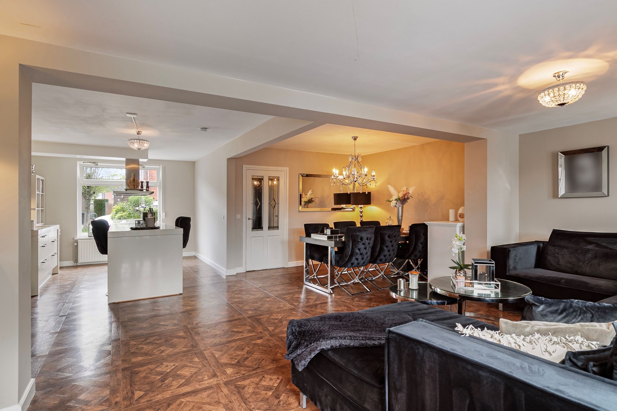 Photo 12 of Philips Willemstraat 3