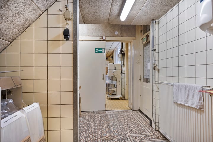 Photo 9 of Dorpsstraat 11