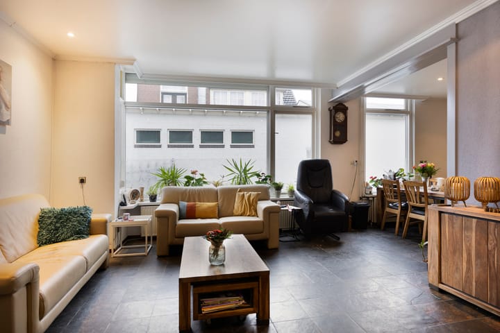 Photo 18 of Dorpsstraat 11