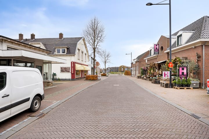 Photo 52 of Dorpsstraat 11