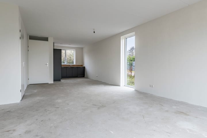 Foto 9 van Leo de Weijshof 32