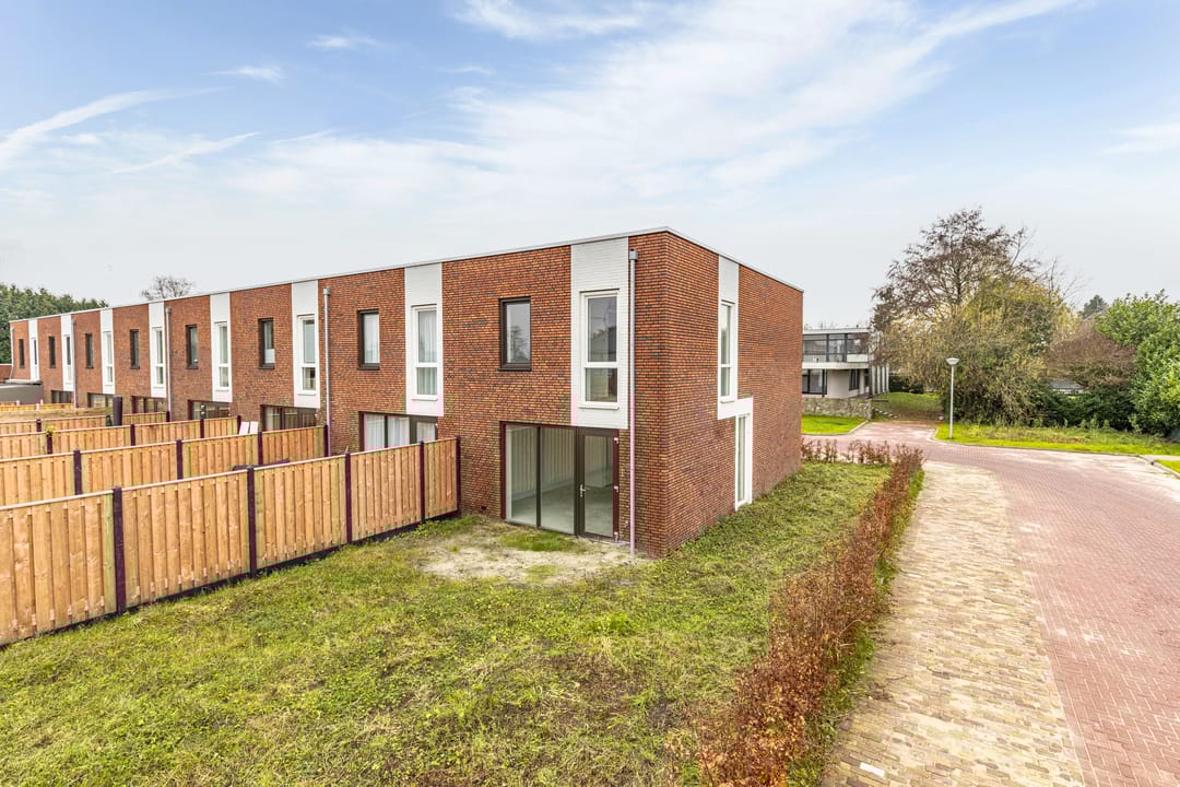 Photo 31 of Leo de Weijshof 32