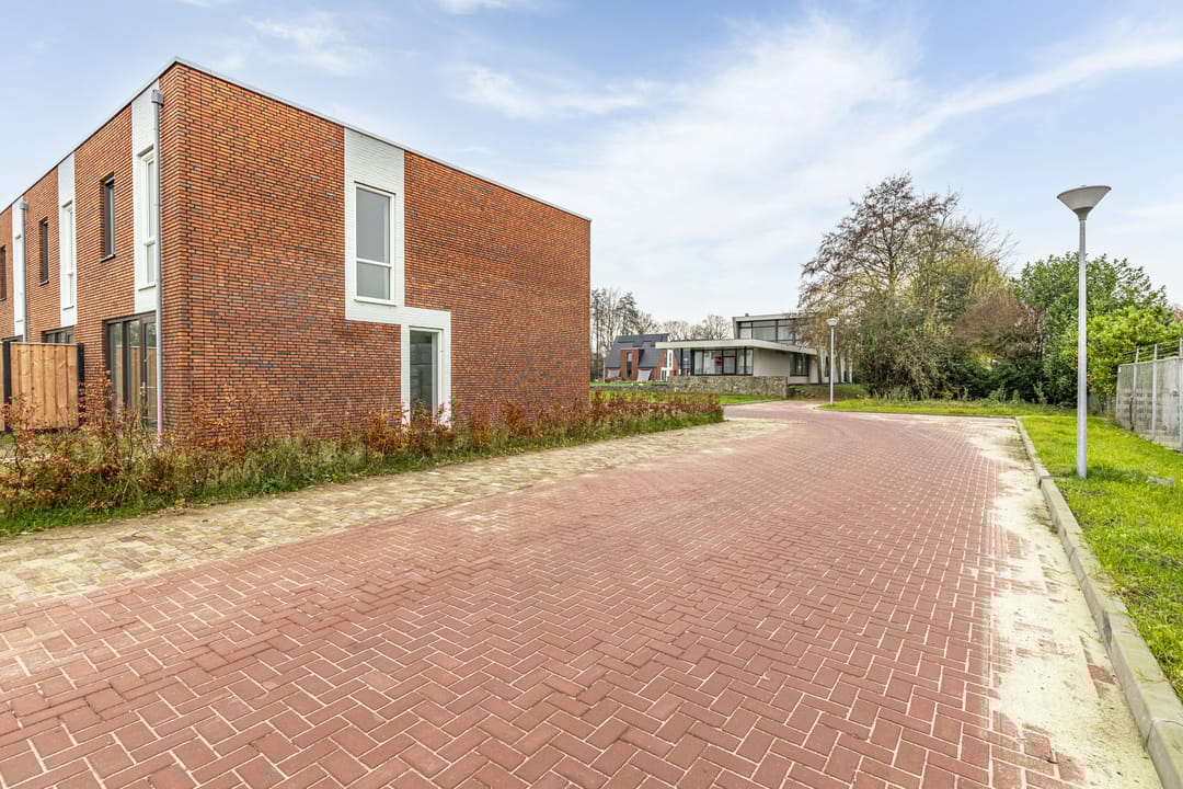 Photo 32 of Leo de Weijshof 32