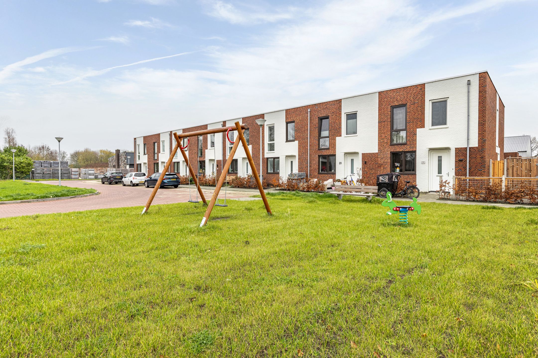 Photo 33 of Leo de Weijshof 32