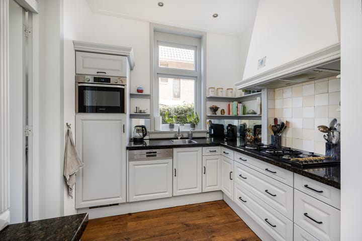 Foto 16 van Rijnegomlaan 3