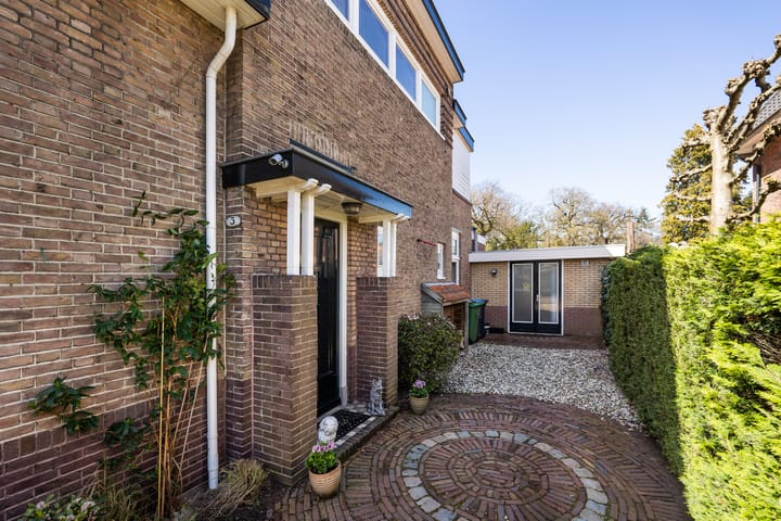 Foto 42 van Rijnegomlaan 3