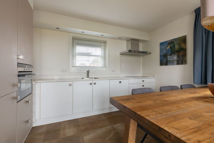 Photo 17 of Varelseweg 211-0006