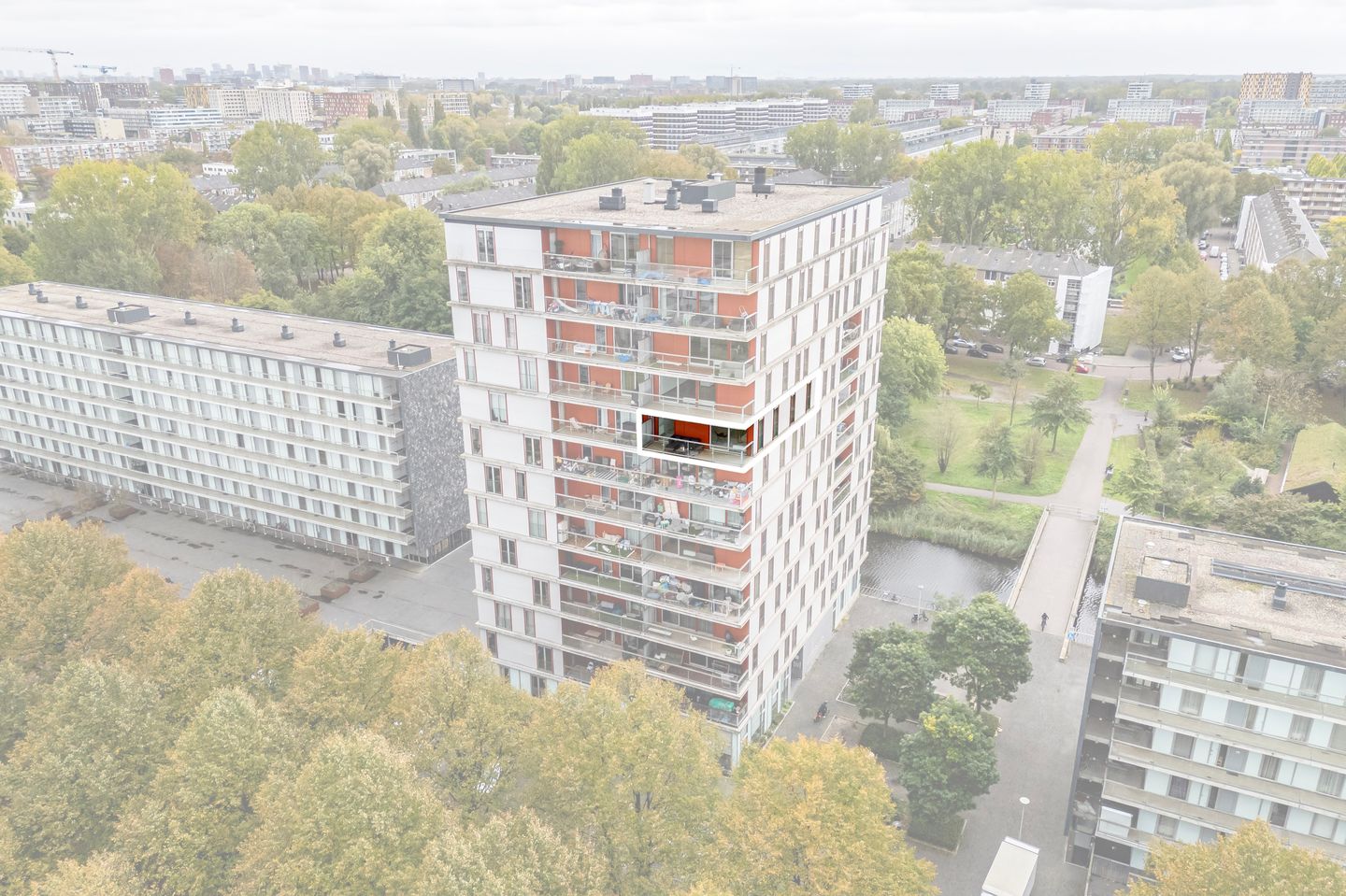 Foto 1 van Osdorper Ban 1055