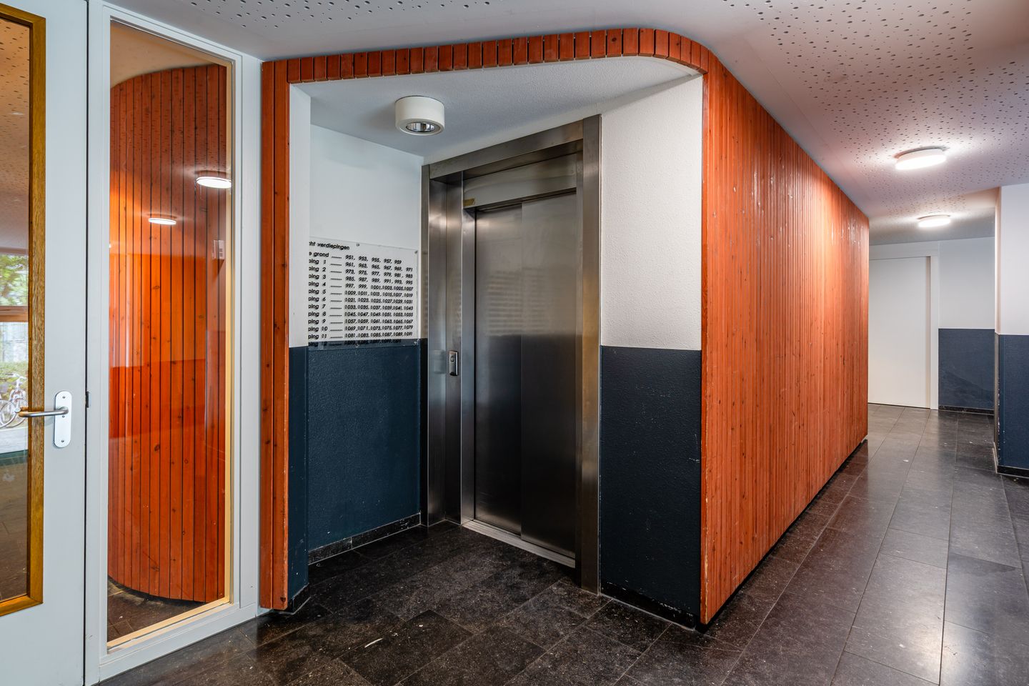 Foto 25 van Osdorper Ban 1055