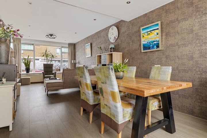 Photo 12 of Roemer Visscherstraat 4