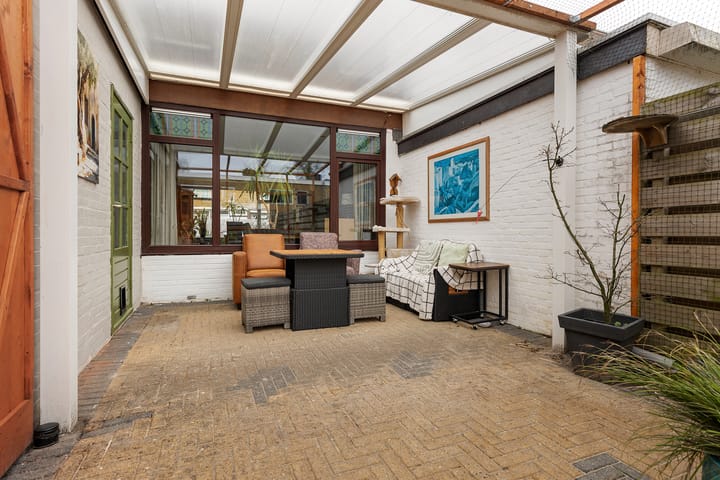 Photo 27 of Roemer Visscherstraat 4