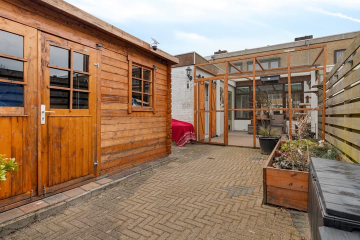 Photo 4 of Roemer Visscherstraat 4