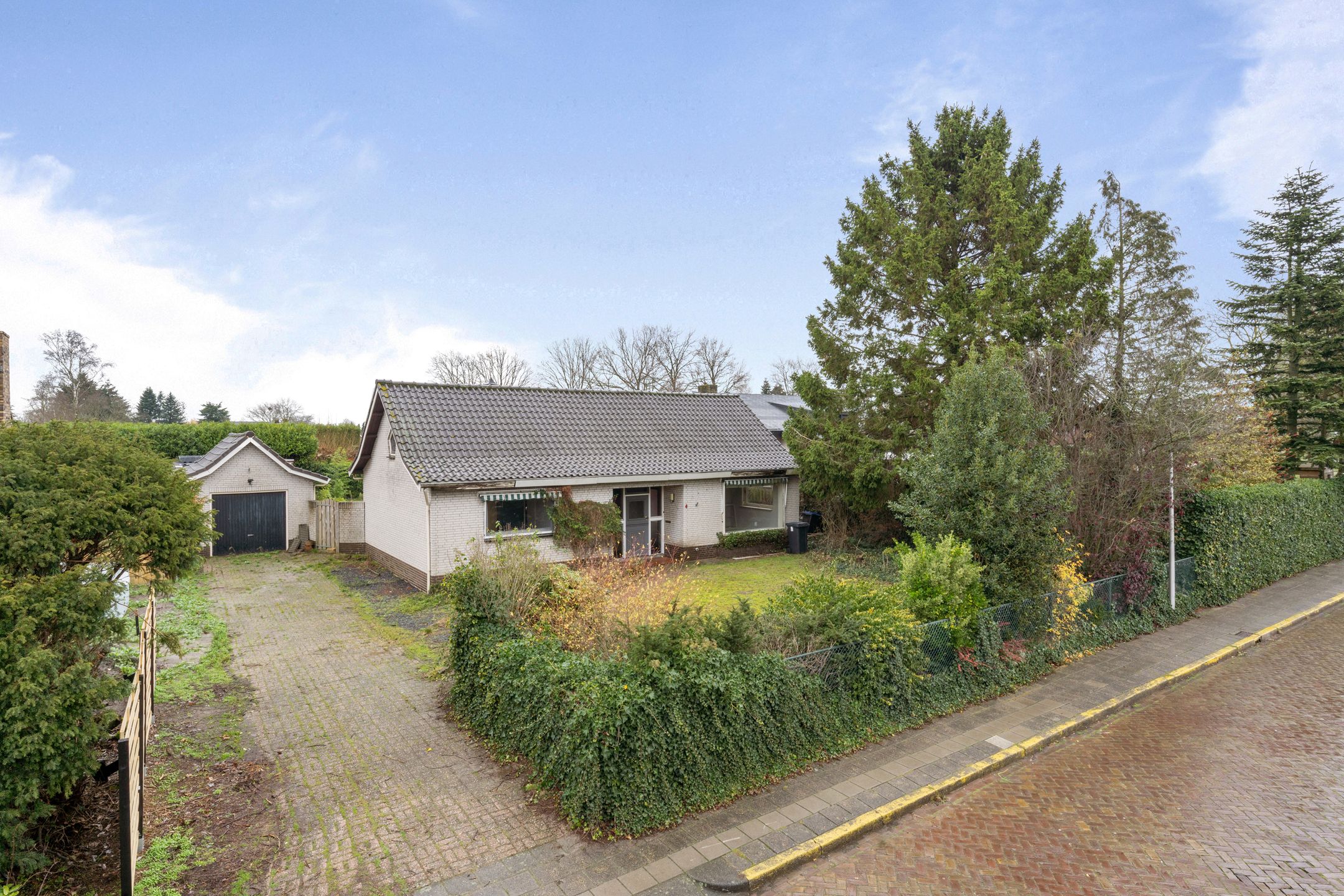 van den Houtestraat 4