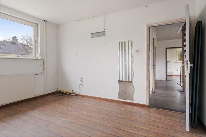 Foto 26 van van den Houtestraat 4