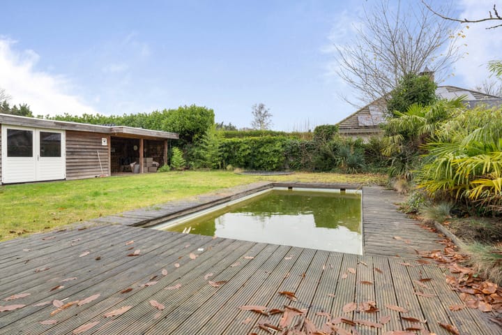 Foto 44 van van den Houtestraat 4