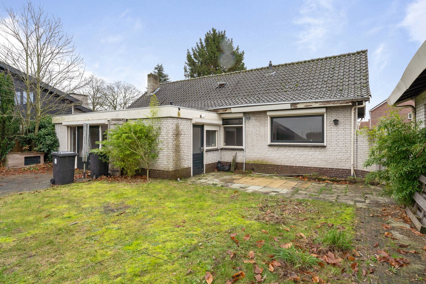 Foto 50 van van den Houtestraat 4