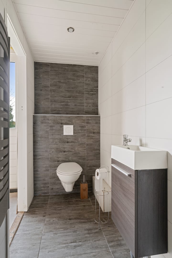 Foto 53 van van den Houtestraat 4