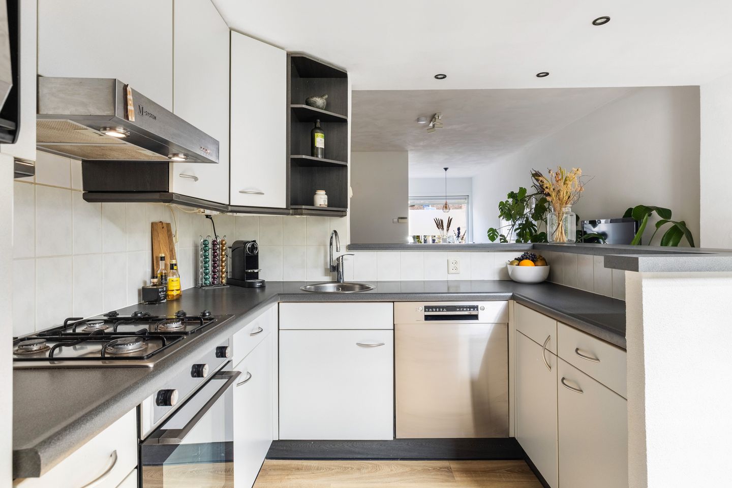 Foto 10 van Adelboldstraat 52