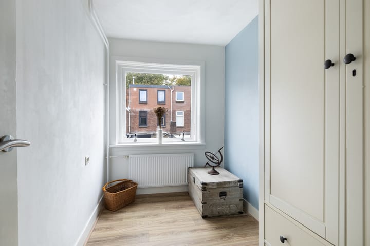 Foto 15 van Adelboldstraat 52