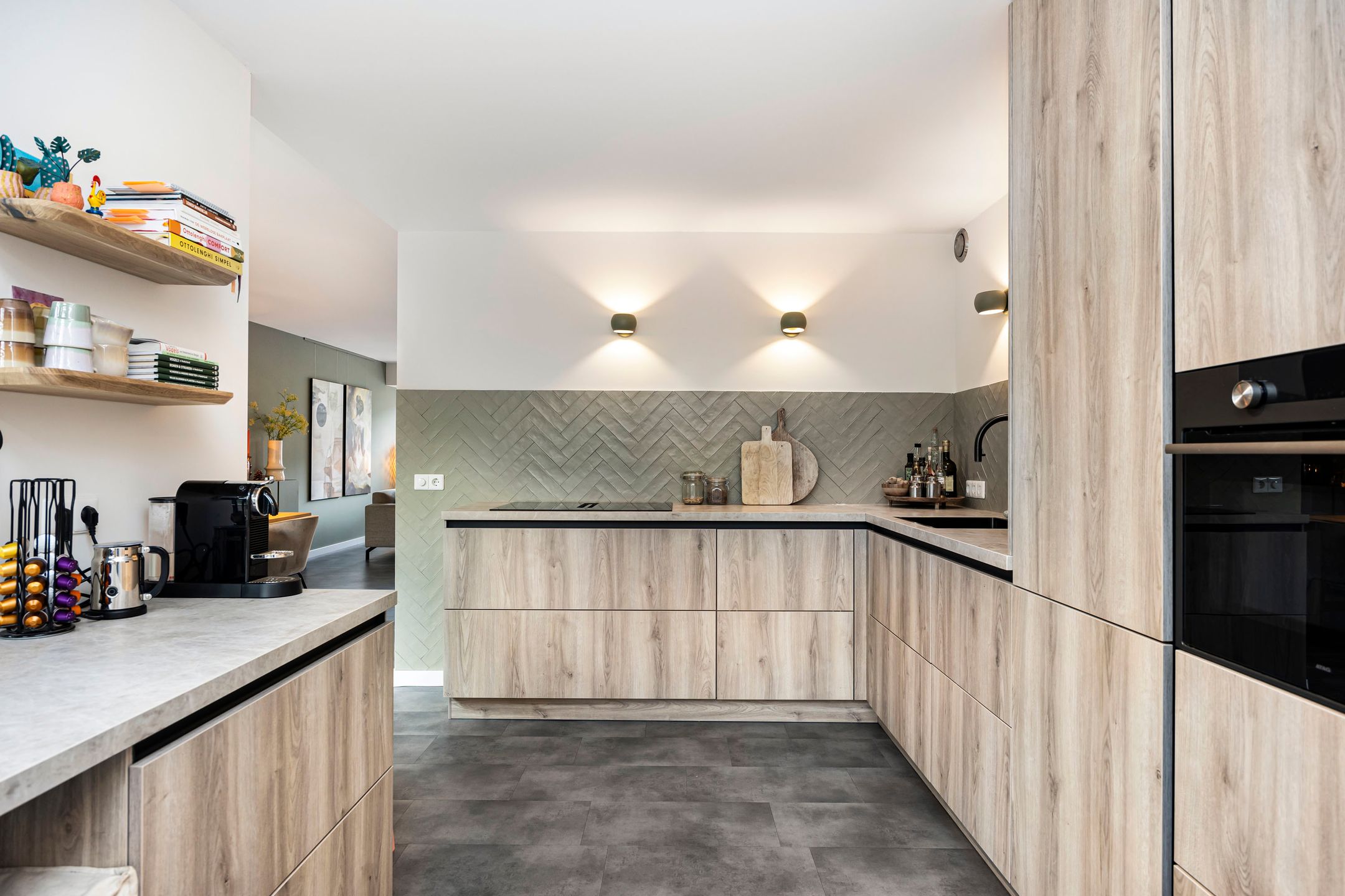 Photo 3 of Stockholmstraat 100