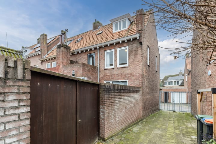 Photo 36 of Sint Marcusstraat 24