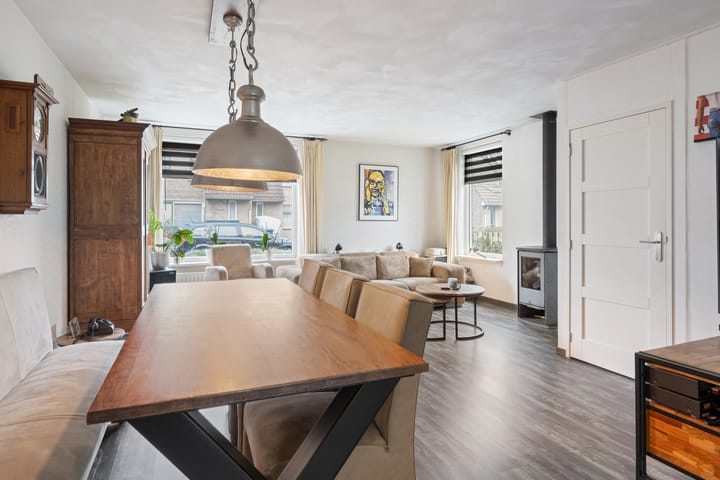 Foto 13 van Meekrapstraat 12