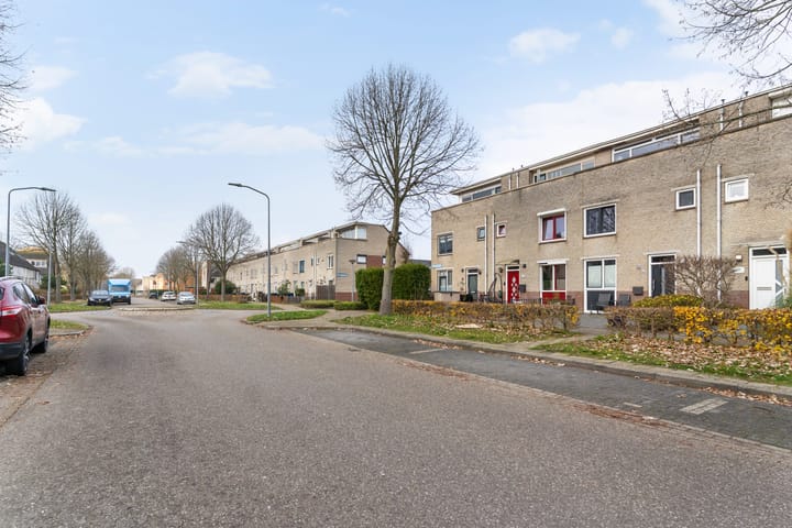 Foto 35 van Glenn Millerweg 35