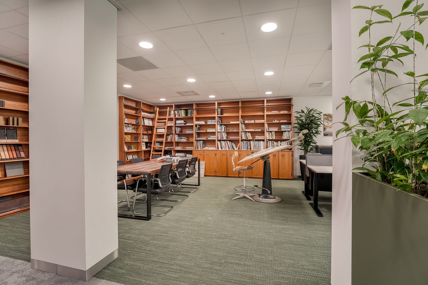 View photo 4 of Hobahostraat 50