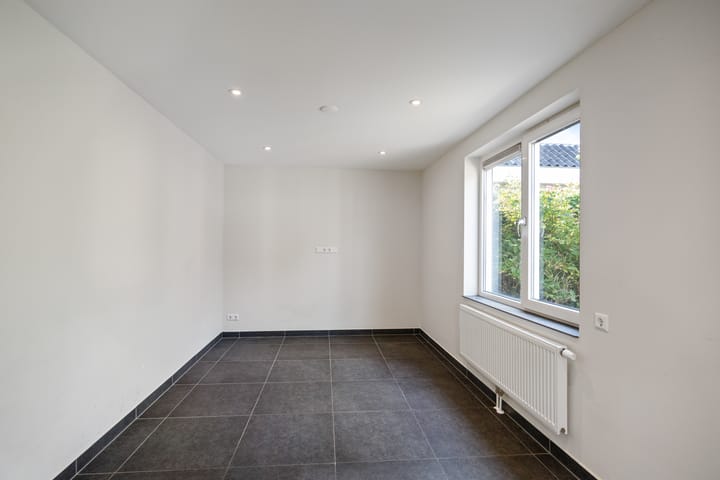 Foto 11 van Helmweg 6