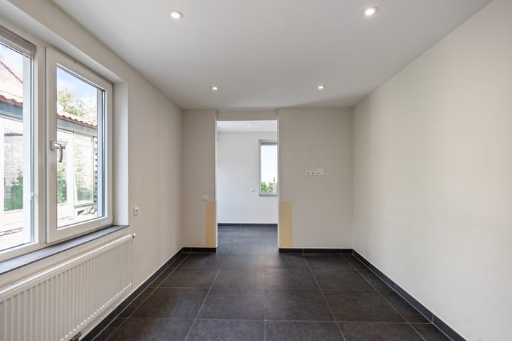 Foto 12 van Helmweg 6