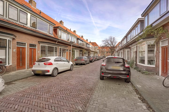 Photo 32 of Buys Ballotstraat 56