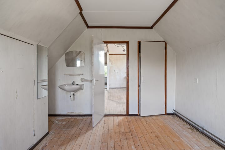 Foto 15 van Helmweg 6