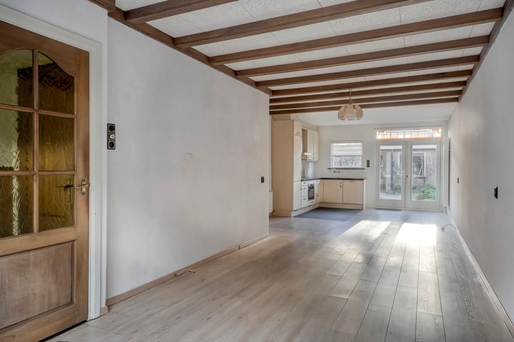 Photo 13 of Buys Ballotstraat 56